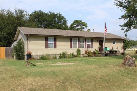 1221 Babek St, Prague, OK 74864 photo 2