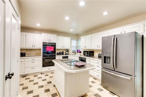 3121 Eagle Crest Rd, Edmond, OK 73013 photo 2