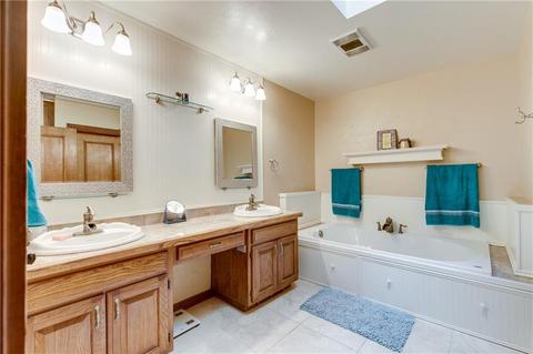 3121 Eagle Crest Rd, Edmond, OK 73013 photo 23