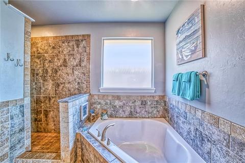 1304 Atalon Dr, Moore, OK 73160 photo 29