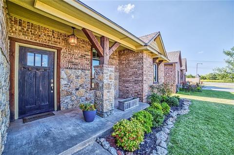 1304 Atalon Dr, Moore, OK 73160 photo 4