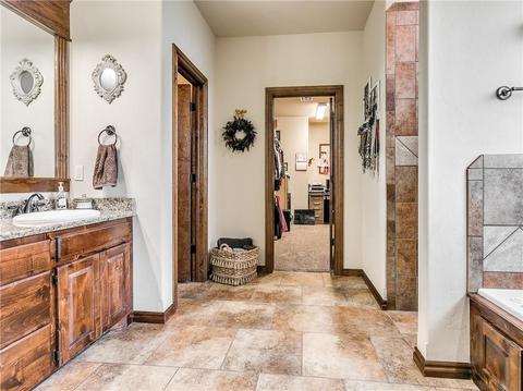 1332 Antler Rdg, Tuttle, OK 73089 photo 23