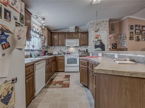 7900 Wolfridge Rd, Harrah, OK 73045 photo 9