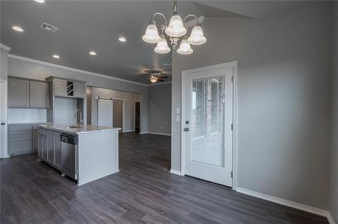 2301 Fallview Dr, Edmond, OK 73034 photo 6