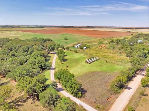 269488 E 1820 Rd, Walters, OK 73572 photo 2