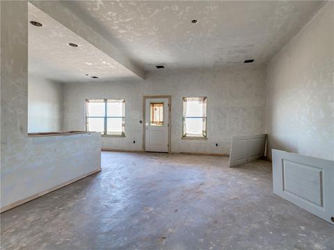 29763 E 830 Rd, Cashion, OK 73016 photo 4