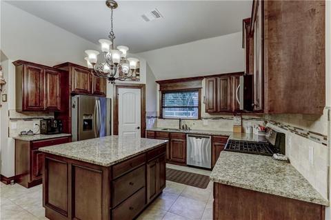 1408 Atalon Dr, Moore, OK 73160 photo 9