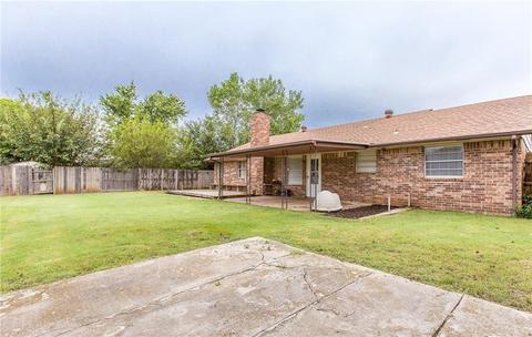1112 NW 7th Pl, Moore, OK 73170 photo 18