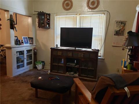 518 N Kickapoo St, Shawnee, OK 74801 photo 3