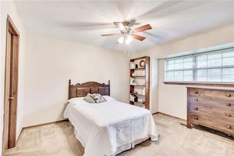 916 E 10th St, Edmond, OK 73034 photo 28