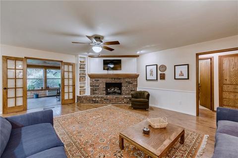 916 E 10th St, Edmond, OK 73034 photo 9