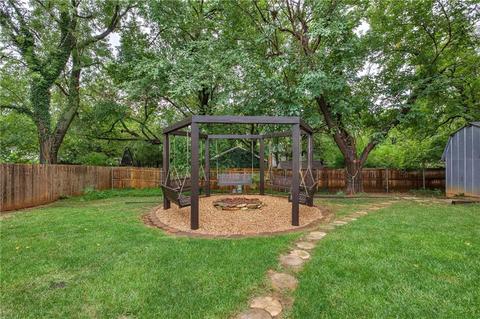 916 E 10th St, Edmond, OK 73034 photo 36