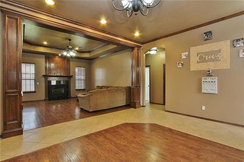 305 E Mobile Ter, Mustang, OK 73064 photo 6