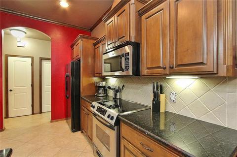 305 E Mobile Ter, Mustang, OK 73064 photo 13