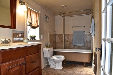 1015 E Noble Ave, Guthrie, OK 73044 photo 19