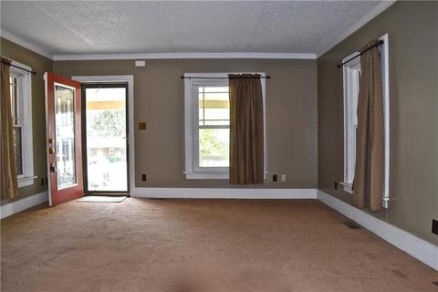 1015 E Noble Ave, Guthrie, OK 73044 photo 7