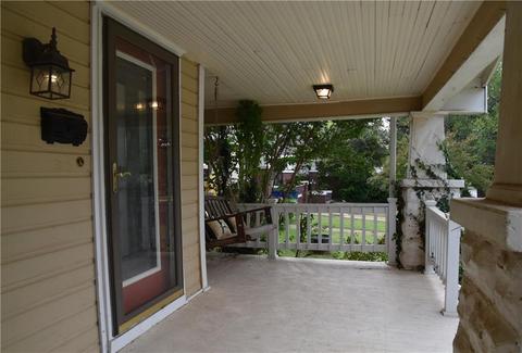 1015 E Noble Ave, Guthrie, OK 73044 photo 5