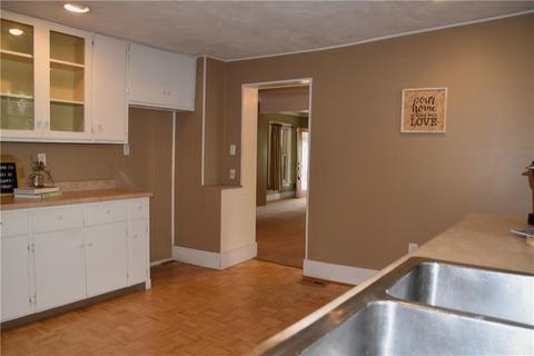 1015 E Noble Ave, Guthrie, OK 73044 photo 14