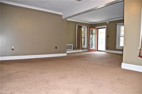 1015 E Noble Ave, Guthrie, OK 73044 photo 6