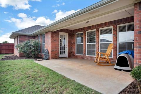 1820 Foxtail Cir, Altus, OK 73521 photo 32