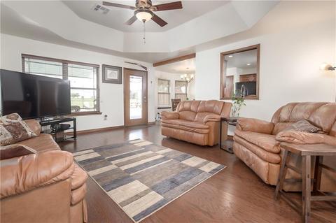2072 County Road 1237, Tuttle, OK 73089 photo 4