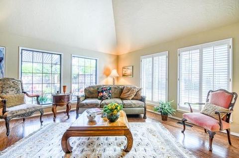 2 Windbrook Sq, Norman, OK 73072 photo 8
