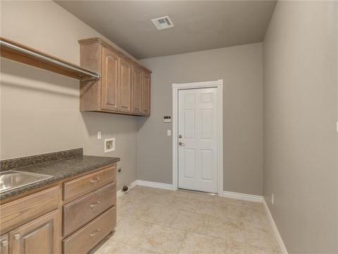 4215 Ruby Ave, Yukon, OK 73099 photo 32