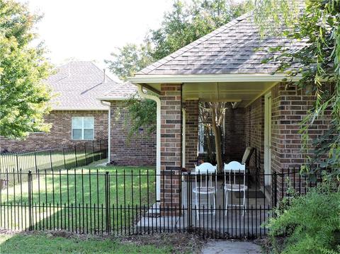 2318 Walnut Dr, Tuttle, OK 73089 photo 3