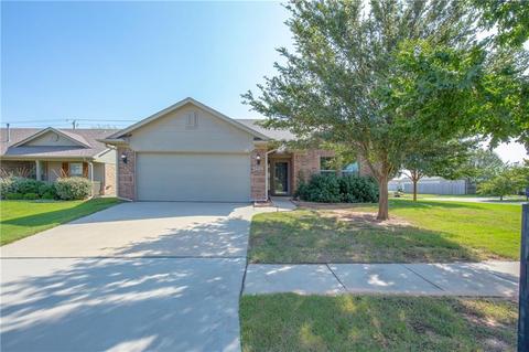 2703 Sharpish Way, Norman, OK 73069 photo 1