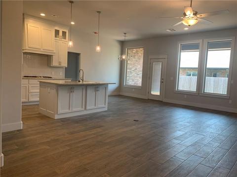 11201 Eagle Ct, Yukon, OK 73099 photo 2