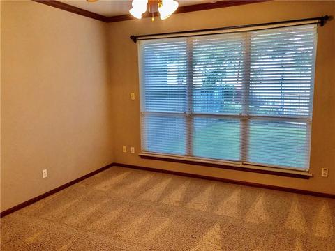 981 Pinebrooke Ct, Norman, OK 73072 photo 8