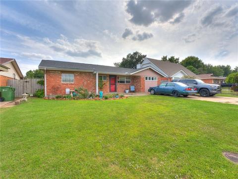218 E Cherry Ave, Yukon, OK 73099 photo 1