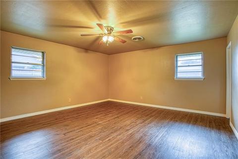 2405 N Robin St, Altus, OK 73521 photo 15