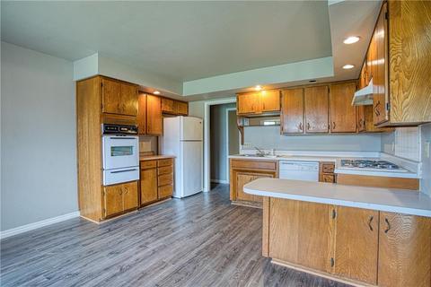 2405 N Robin St, Altus, OK 73521 photo 8