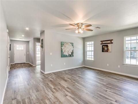 1814 E Harrison Ave, Guthrie, OK 73044 photo 5
