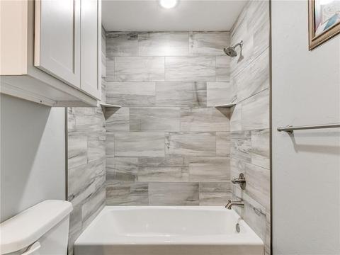 1814 E Harrison Ave, Guthrie, OK 73044 photo 3