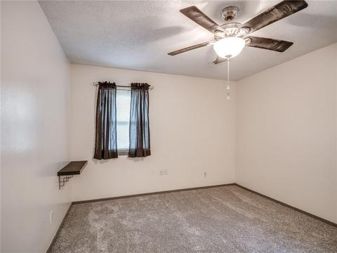 504 S Pine St, Guthrie, OK 73044 photo 15