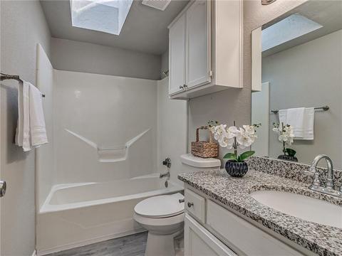 2116 S Lakecrest Dr, Moore, OK 73170 photo 21