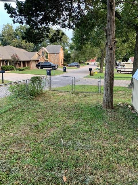 1223 E 9th St, Shawnee, OK 74801 photo 5