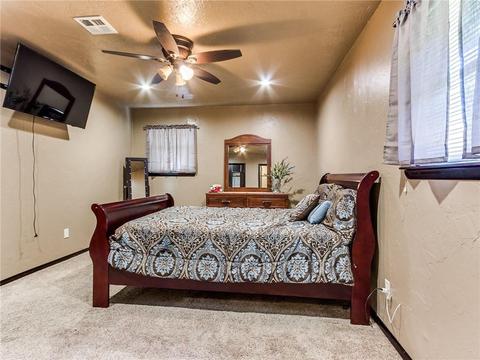 125 Pickard Dr, Mcloud, OK 74851 photo 10