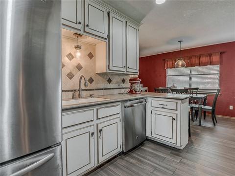 1721 Davinbrook Dr, Norman, OK 73072 photo 10