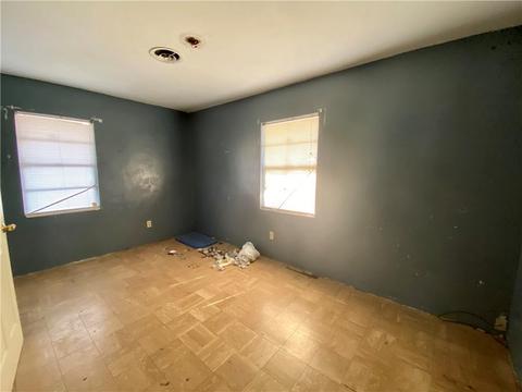 321 S Laing Ave, Watonga, OK 73772 photo 11