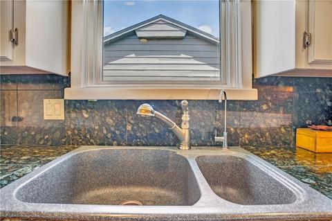 2512 Apache Pass, Altus, OK 73521 photo 11