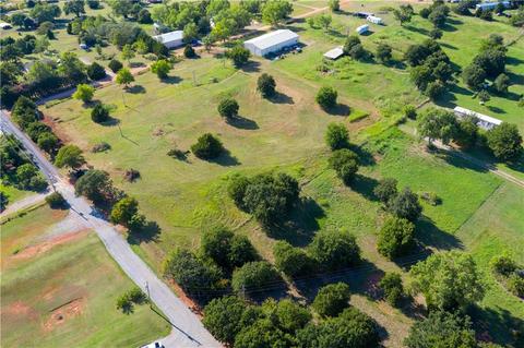 2376 E Sooner Rd, Blanchard, OK 73010 photo 7