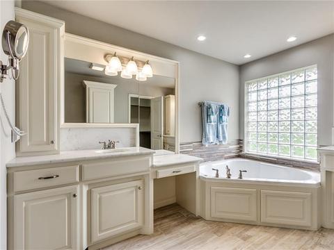 608 Spavinaw Ln, Edmond, OK 73025 photo 11