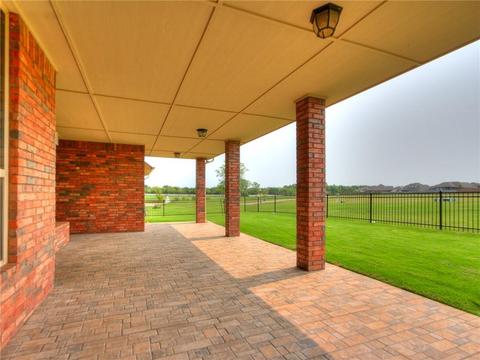 608 Spavinaw Ln, Edmond, OK 73025 photo 31