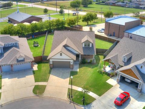 2101 Cox Ln, Moore, OK 73160 photo 32