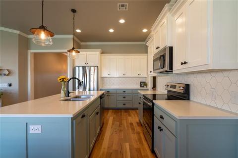 2113 Cox Ln, Moore, OK 73160 photo 10