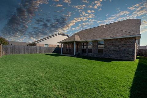 2113 Cox Ln, Moore, OK 73160 photo 28