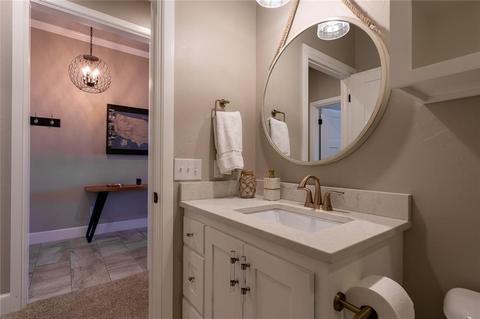 2113 Cox Ln, Moore, OK 73160 photo 23